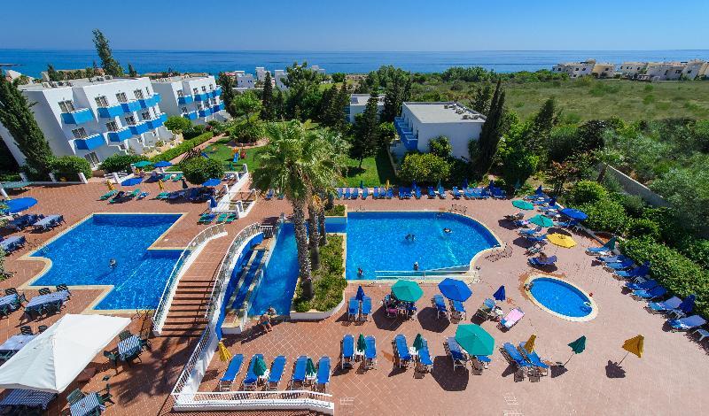 Paramount Hotel Apartments Protaras Exteriör bild