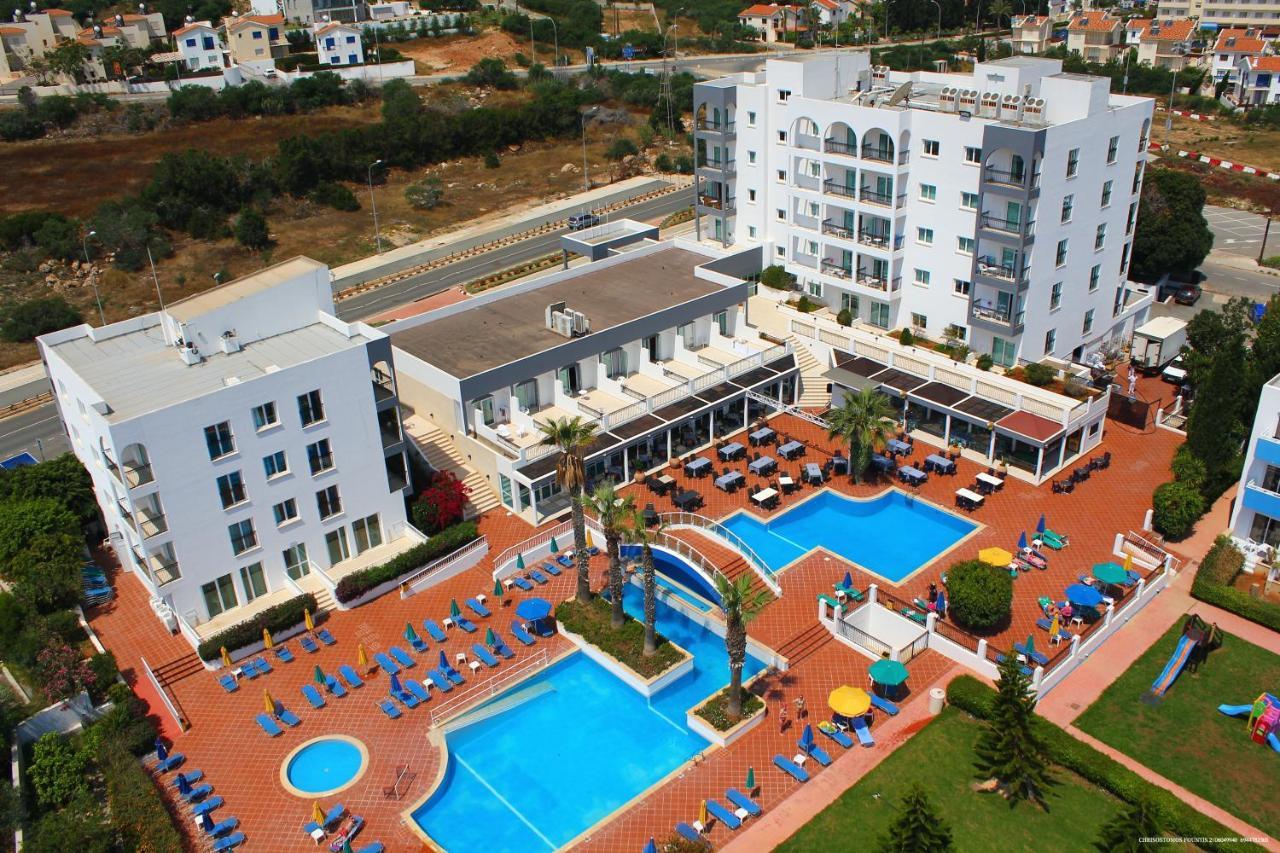 Paramount Hotel Apartments Protaras Exteriör bild