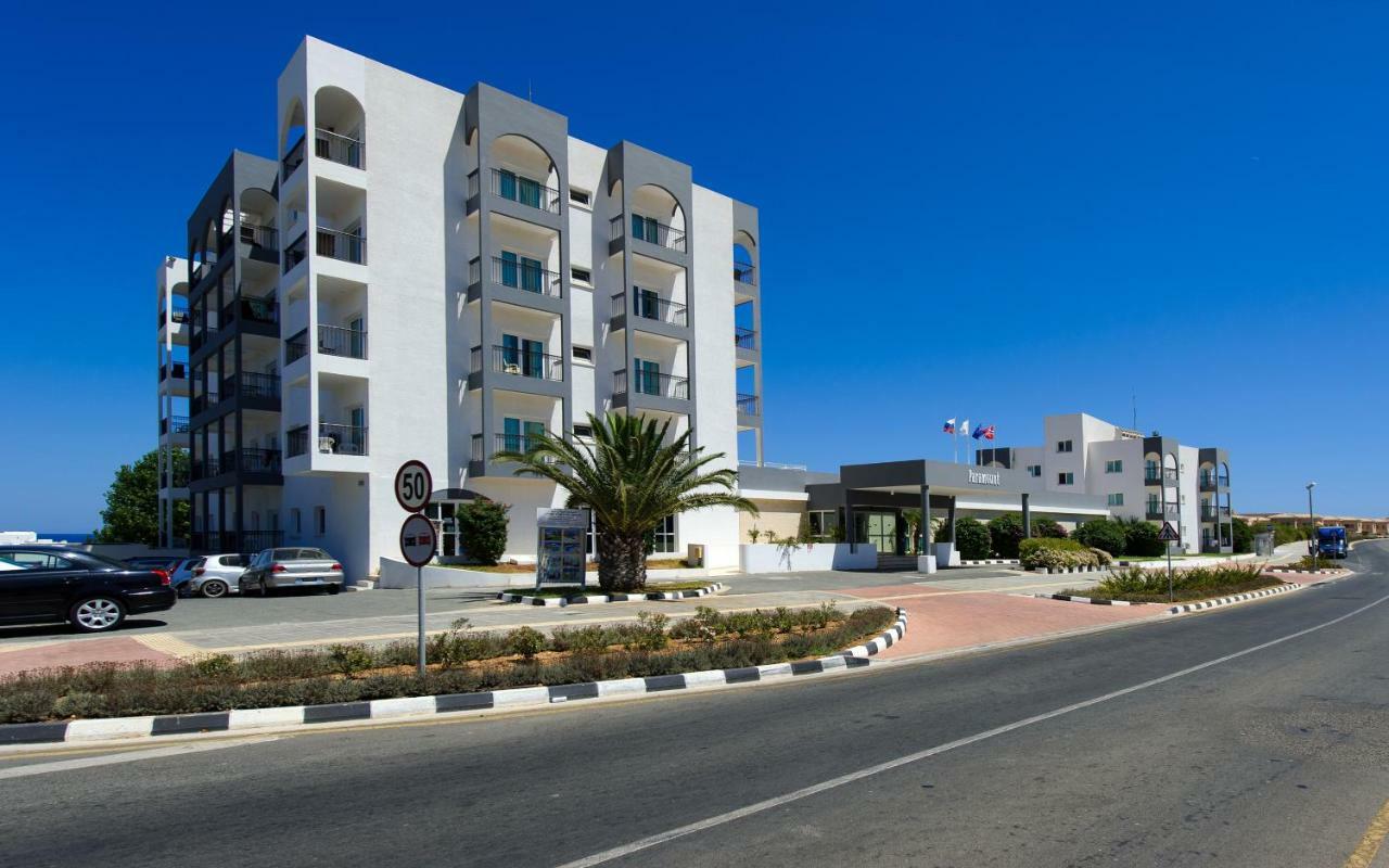 Paramount Hotel Apartments Protaras Exteriör bild