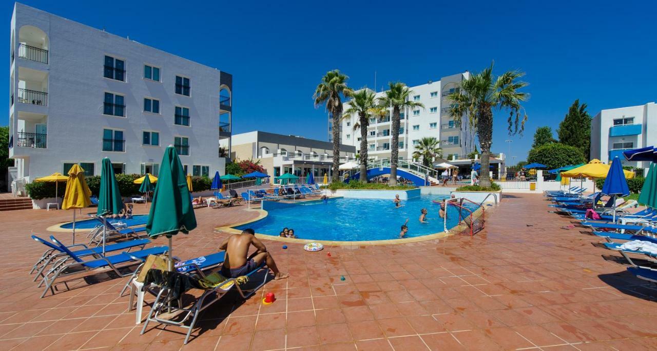 Paramount Hotel Apartments Protaras Exteriör bild